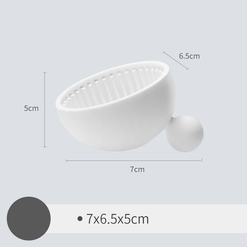 Small Ball Makeup Brush Cleaner Small Ball Makeup Brush Cleaner